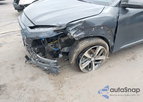 2021 Hyundai Kona Limited из США, поврежденный, VIN KM8K33A52MU613615